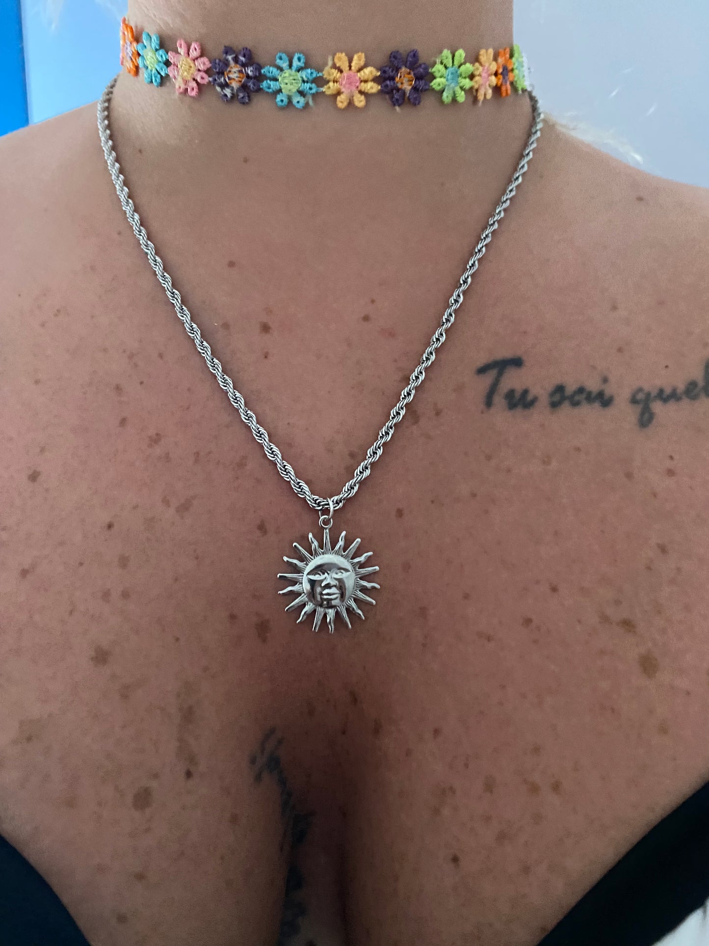 Collana sale el sol