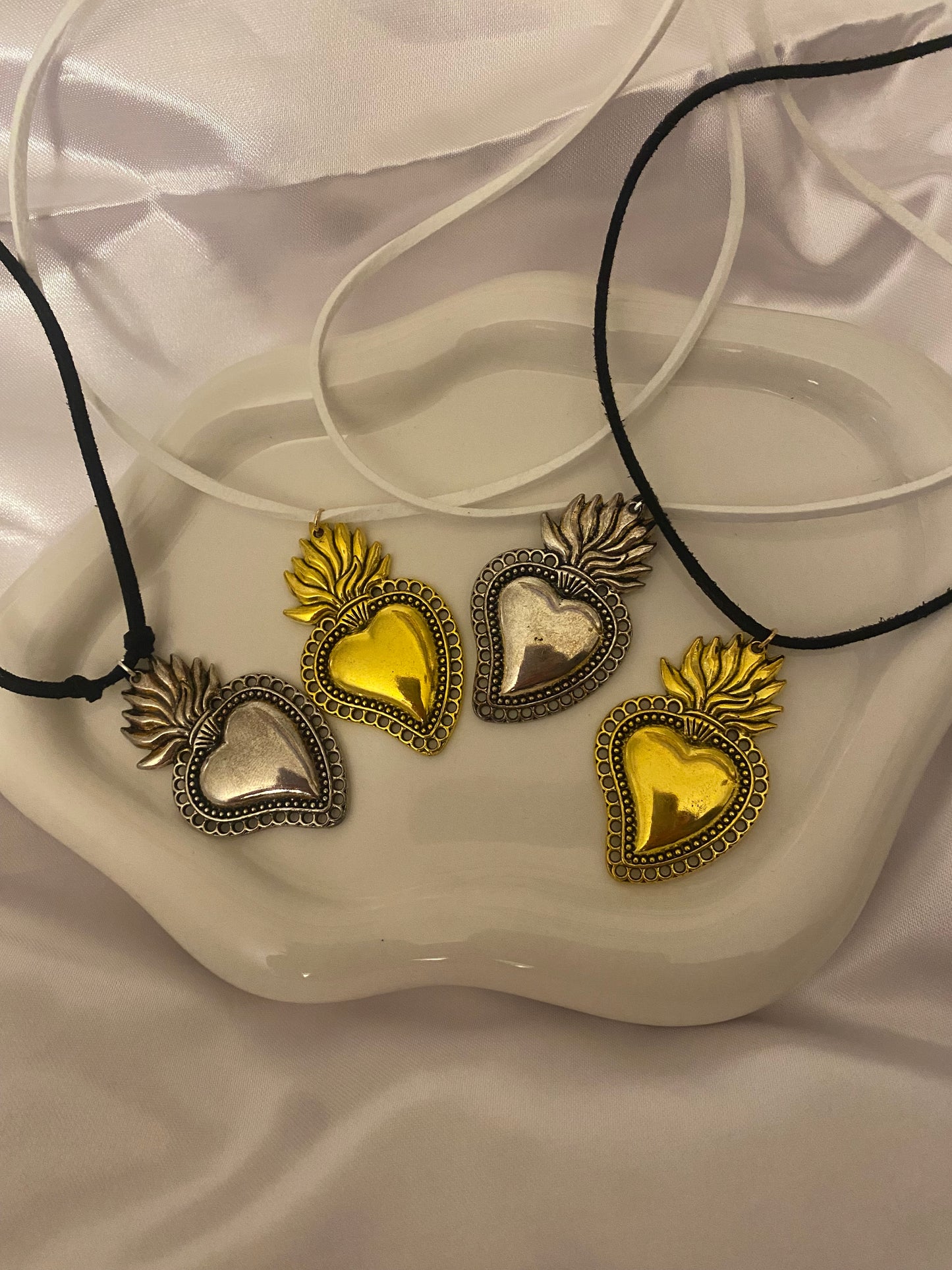 Choker Sacro Santa