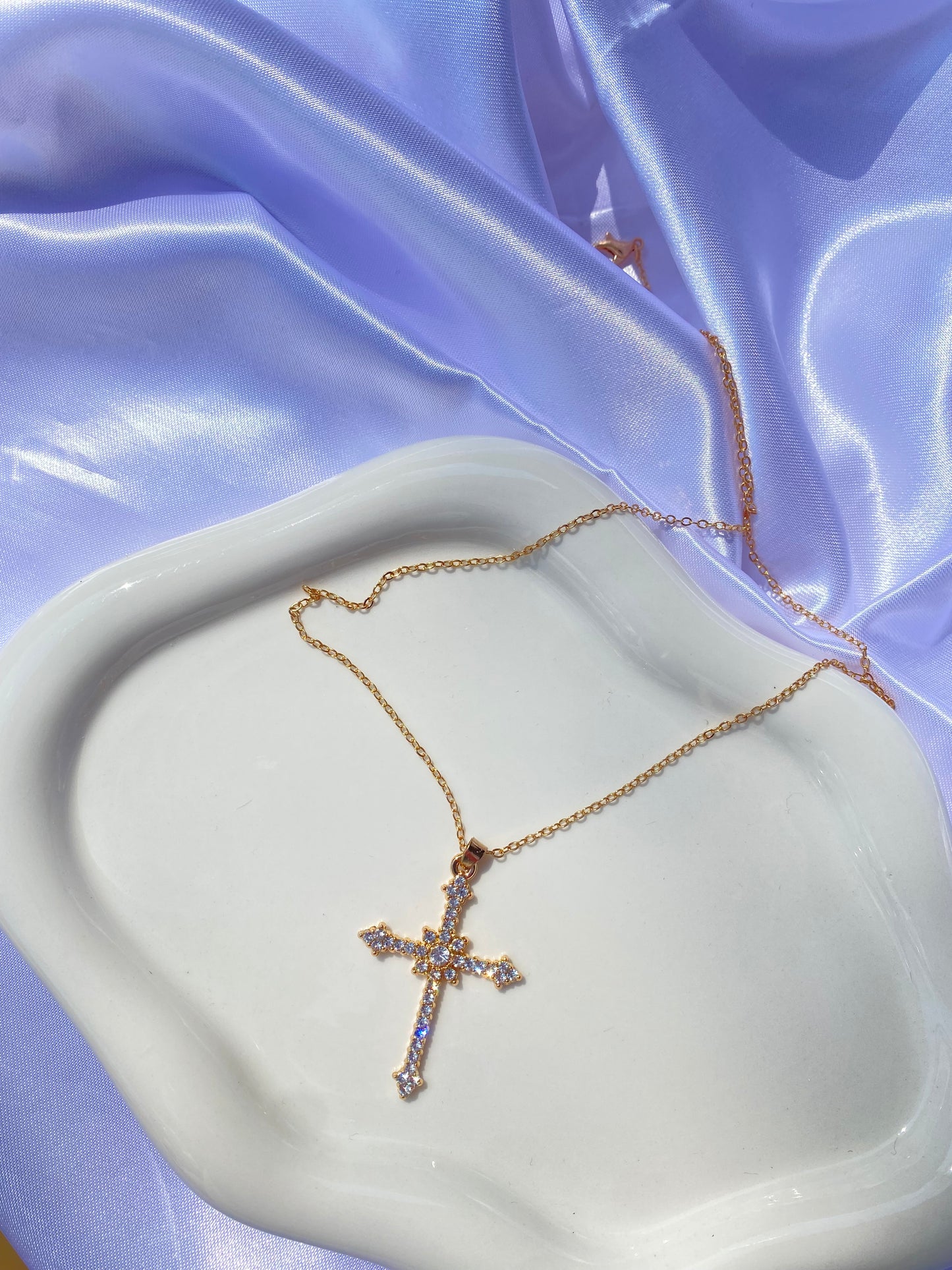 Collana croce Mirabel