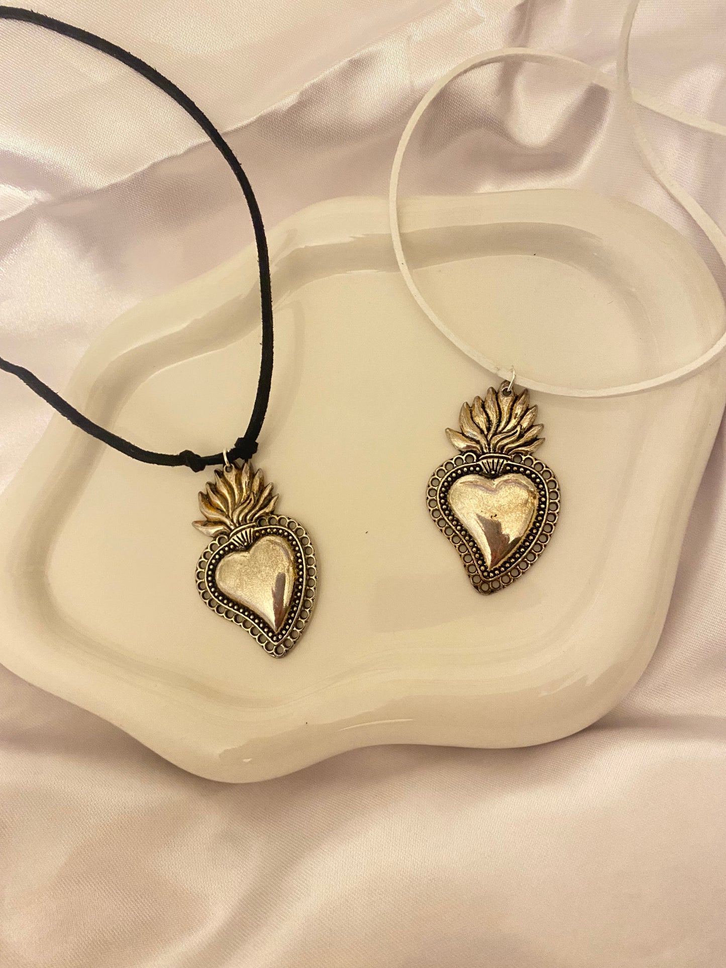 Choker Sacro Santa