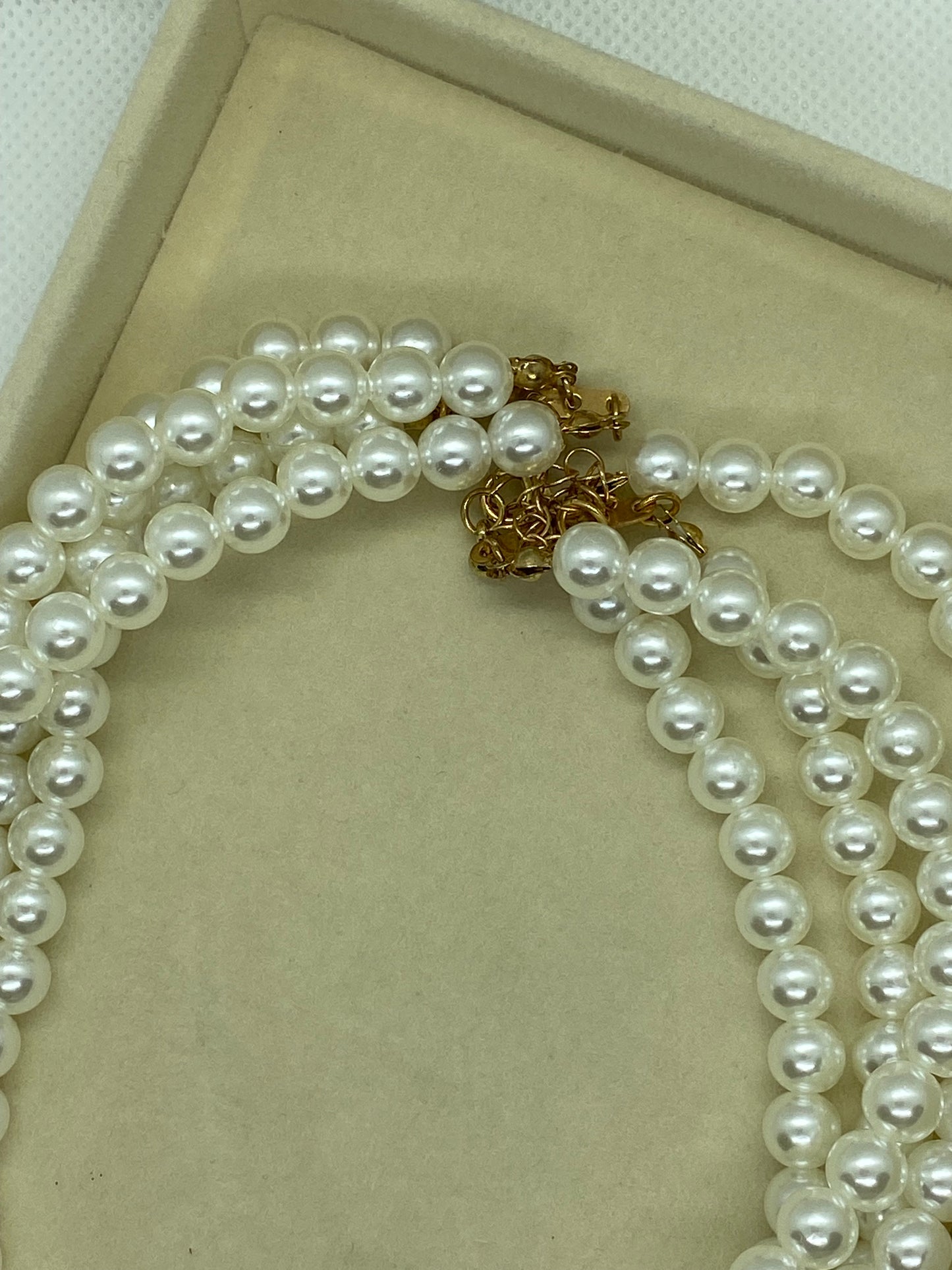 Collana Saona