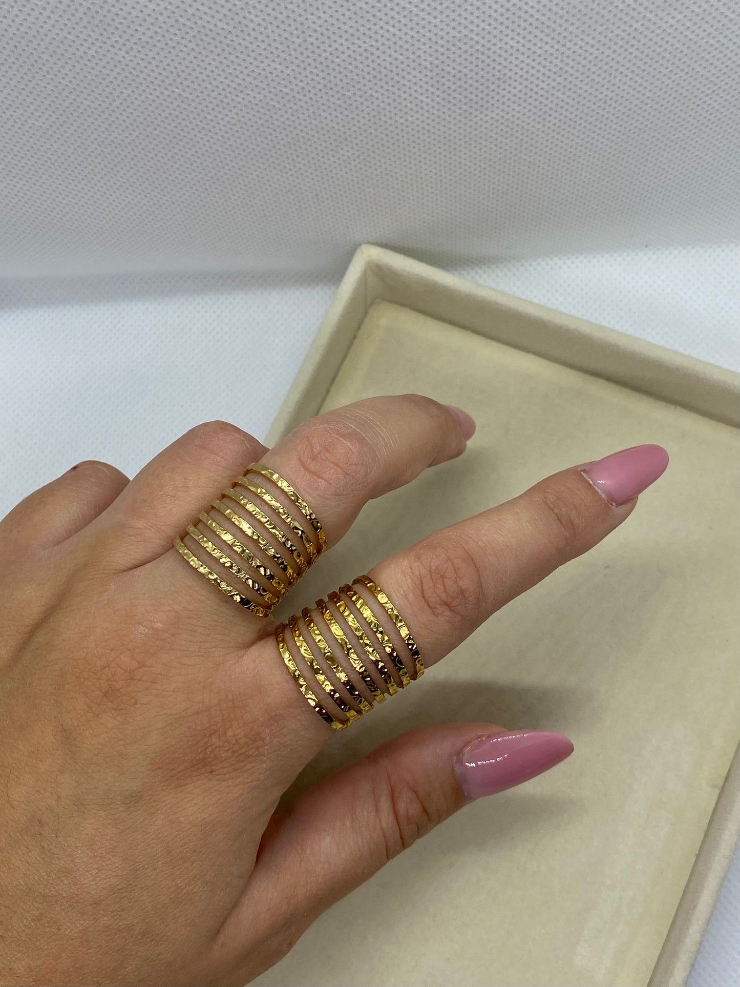 Anello rings