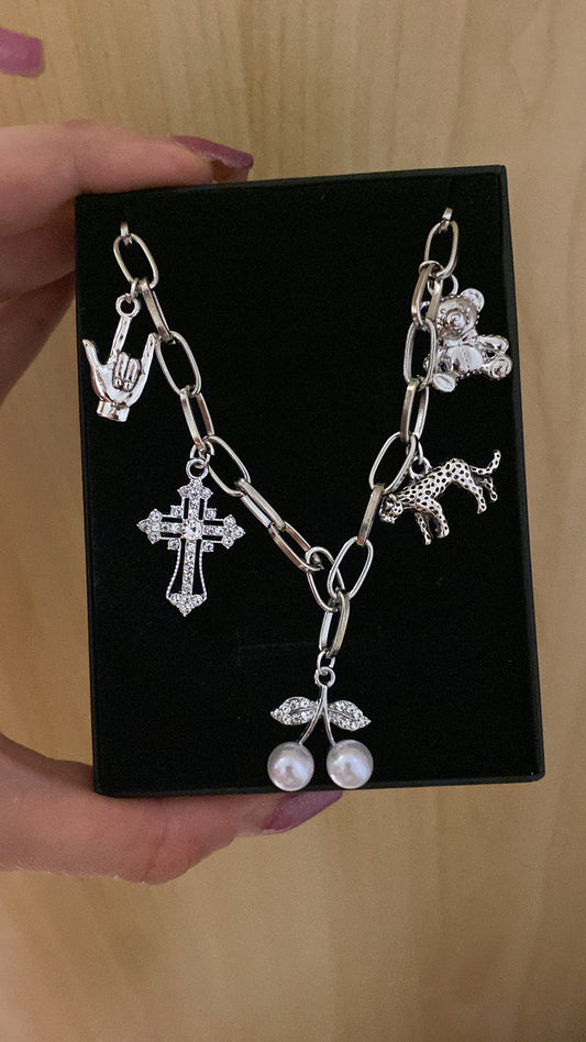 Collana multicharms
